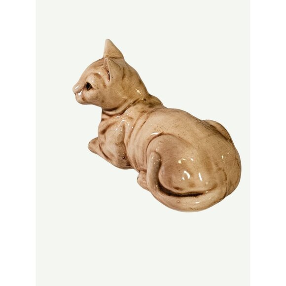 Vintage Porcelain Cat Figurine Made in Japan. Excellent Preowned Condition - Picture 6 of 12